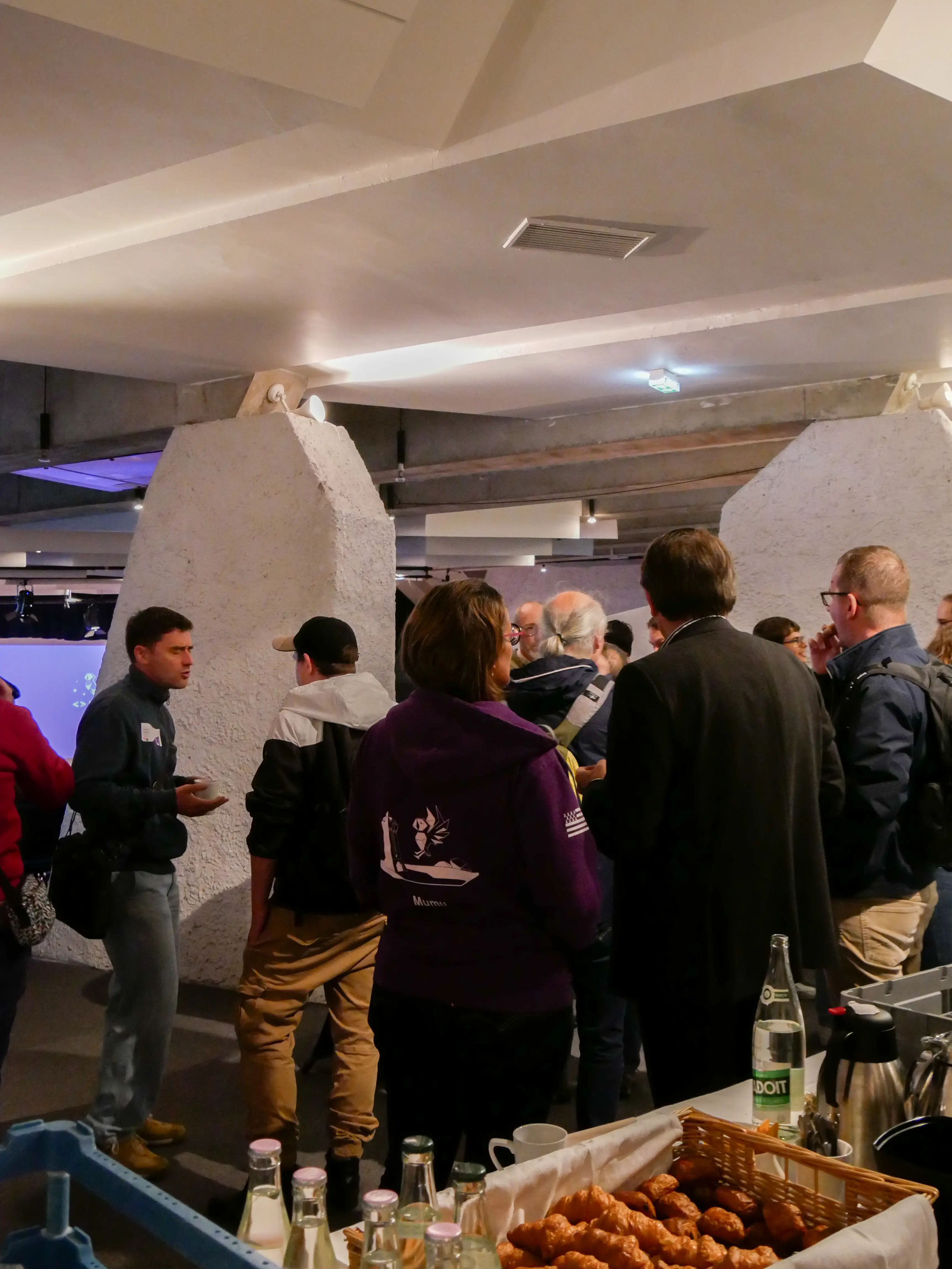 Speaker presenting to the audience at DevFest Perros-Guirec